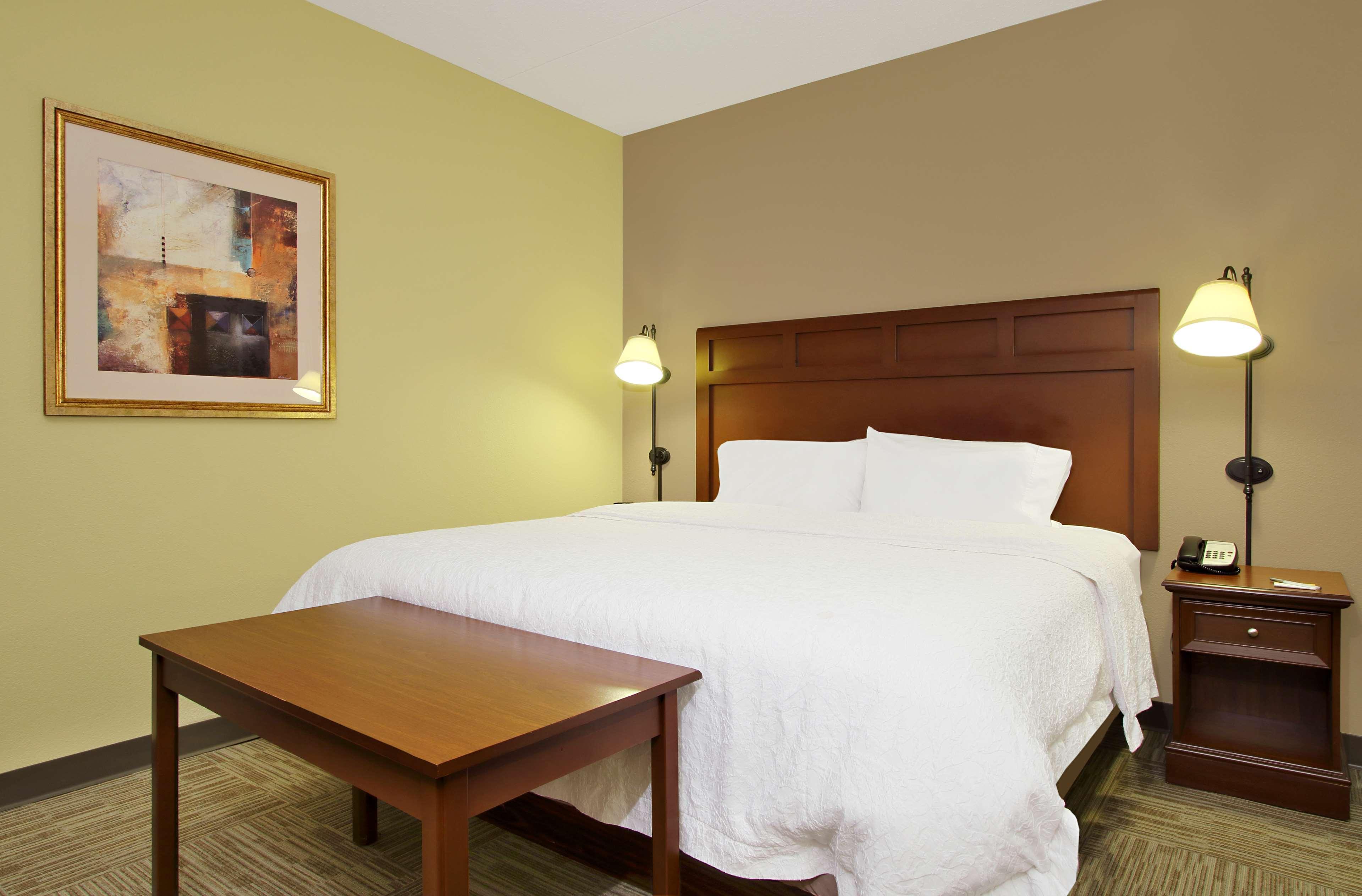 Hampton Inn & Suites מדיסונוויל מראה חיצוני תמונה