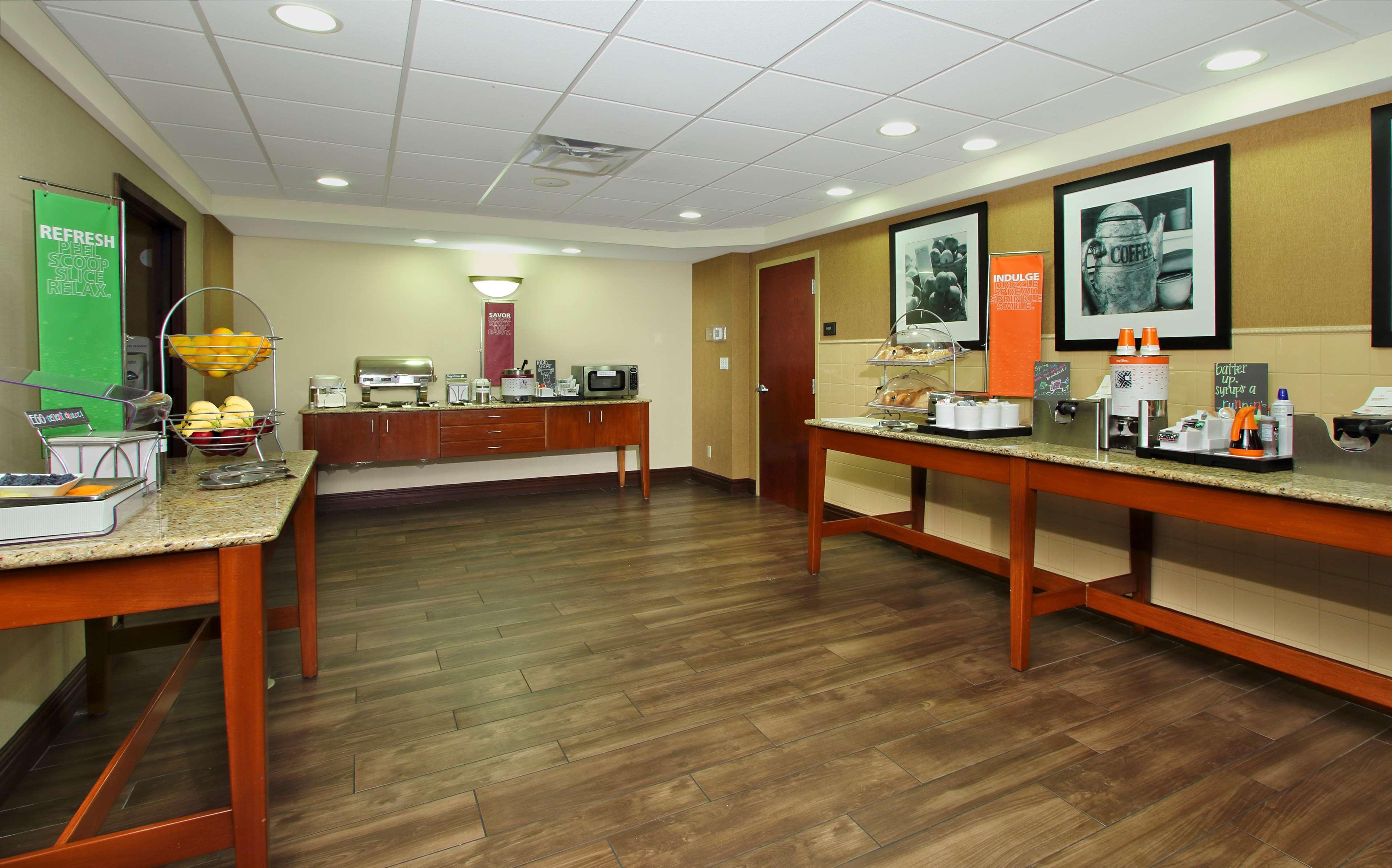 Hampton Inn & Suites מדיסונוויל מראה חיצוני תמונה