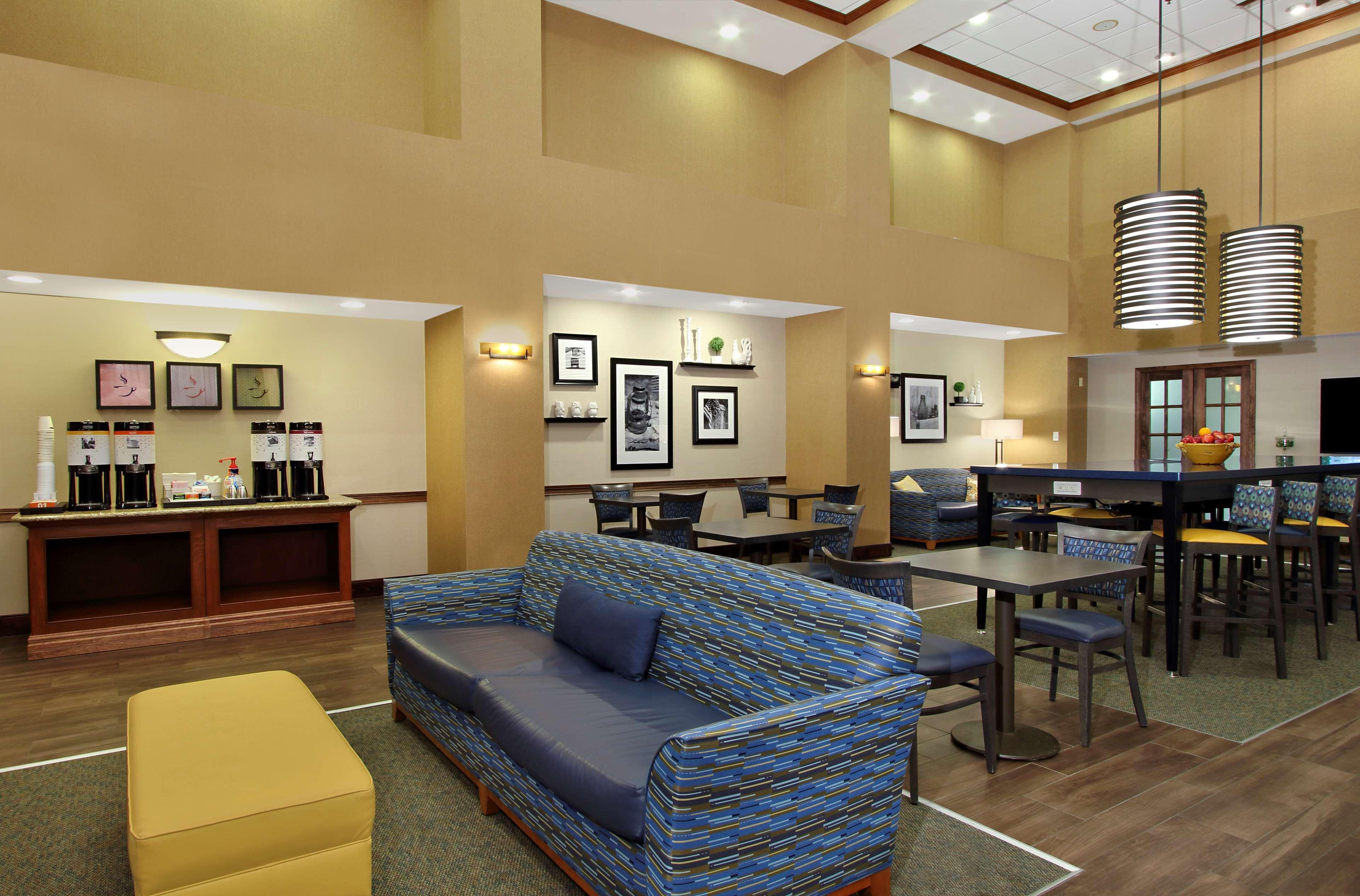 Hampton Inn & Suites מדיסונוויל מראה חיצוני תמונה