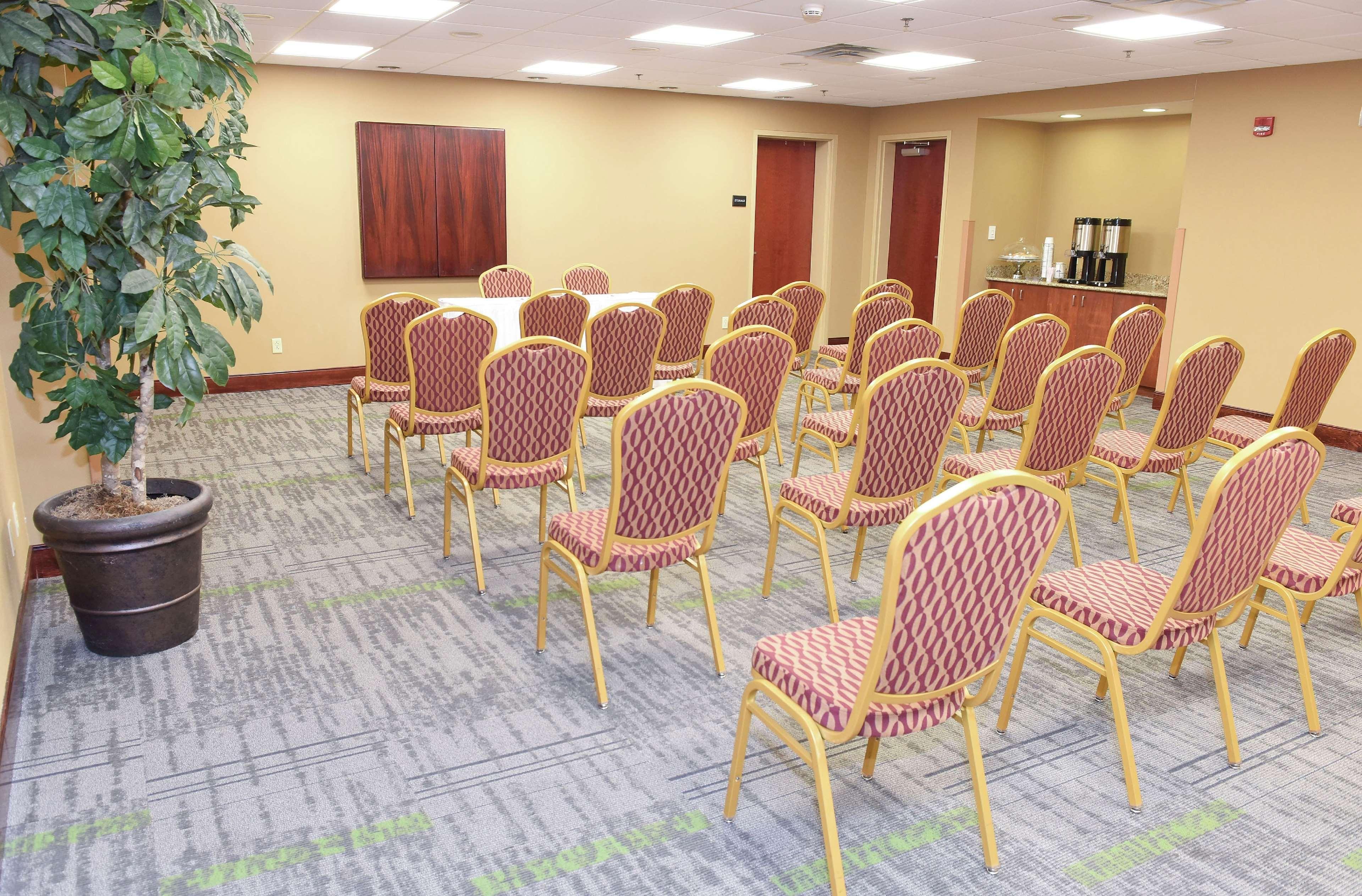 Hampton Inn & Suites מדיסונוויל מראה חיצוני תמונה