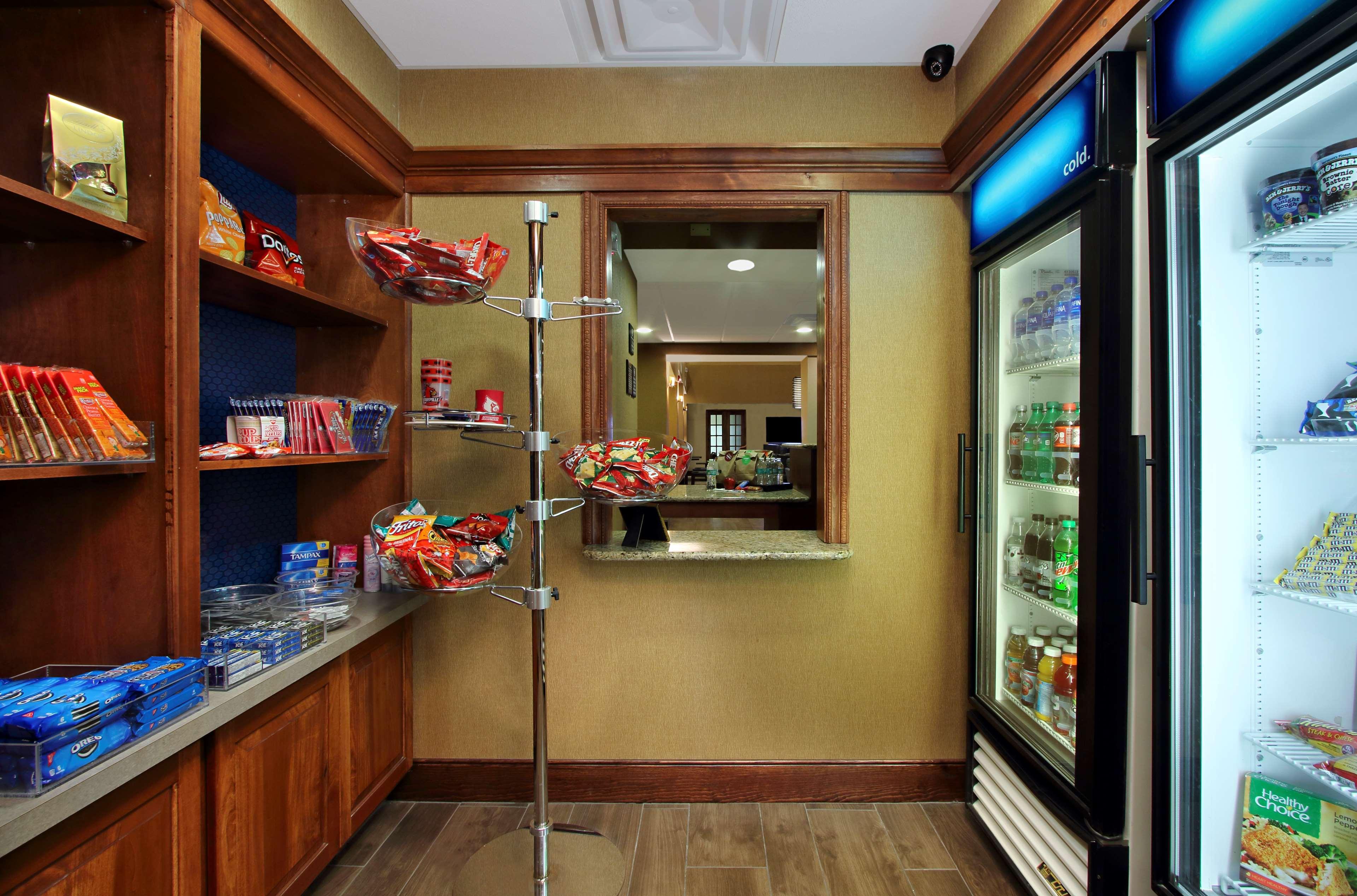 Hampton Inn & Suites מדיסונוויל מראה חיצוני תמונה