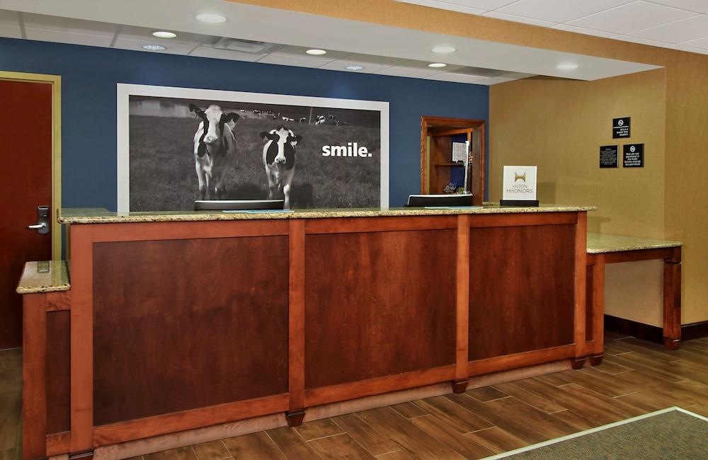 Hampton Inn & Suites מדיסונוויל מראה חיצוני תמונה