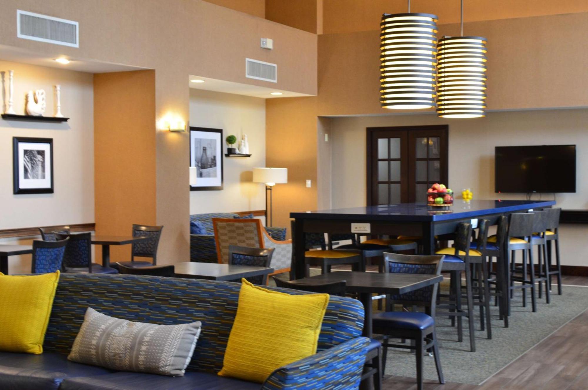 Hampton Inn & Suites מדיסונוויל מראה חיצוני תמונה