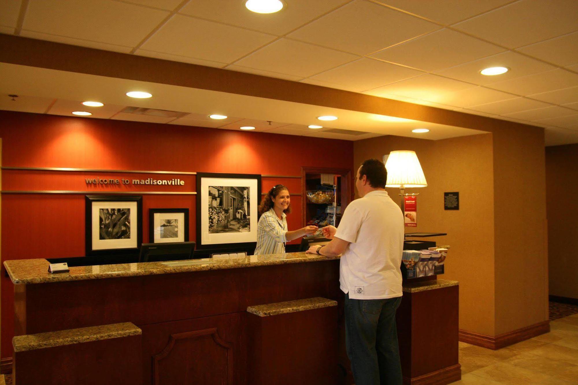 Hampton Inn & Suites מדיסונוויל מראה חיצוני תמונה